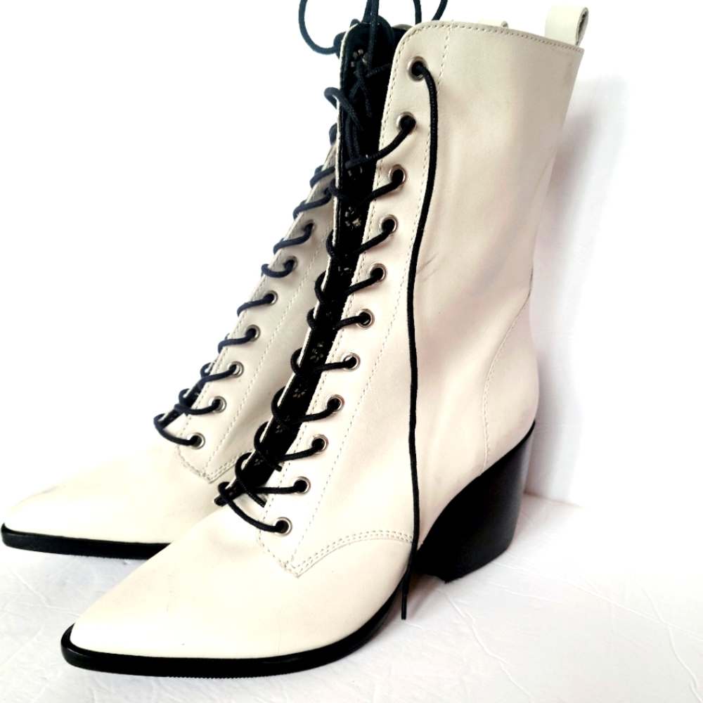 SCHUTZ LACE-UPHEELED BOOT LEATHER - Picture 7 of 7